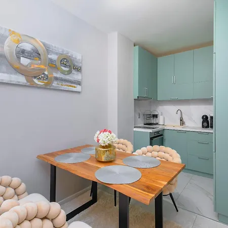 Apartamento Luxury 1br Retreat Next To Paradise Mall By Flat Mаnager *